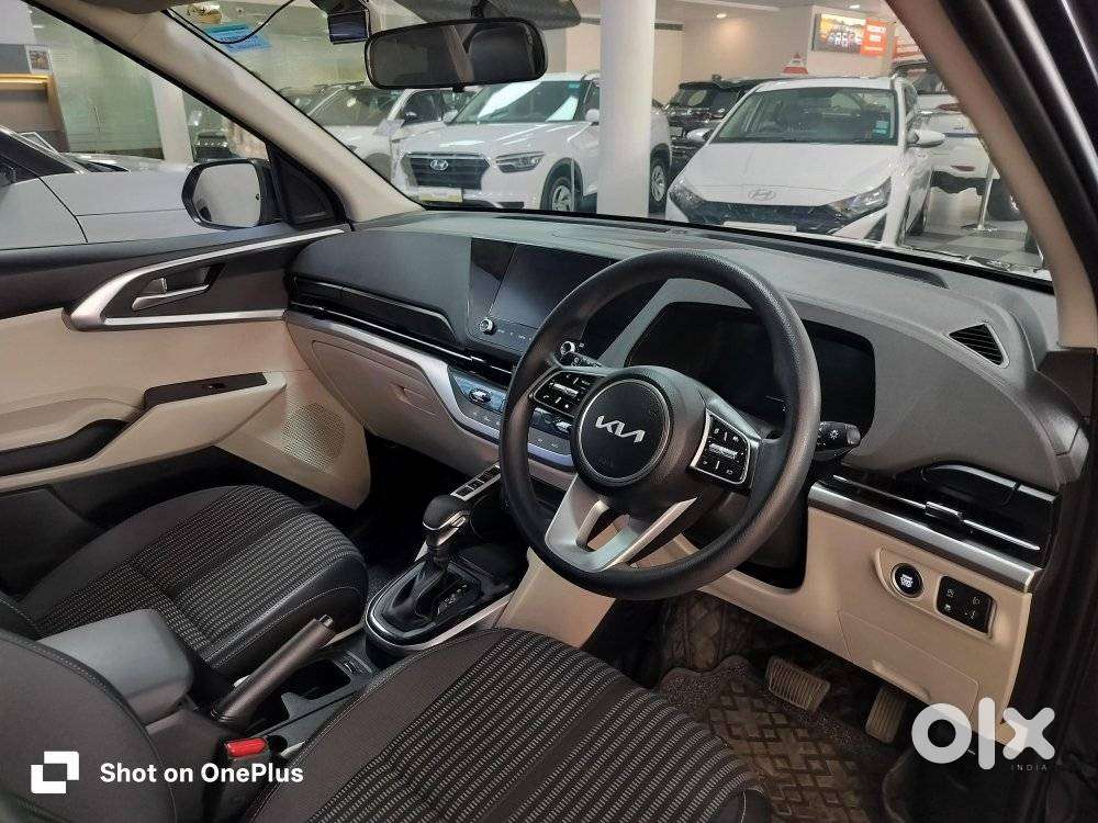 Kia Carens 1.4 Prestige Plus Turbo Dct 7 Str, 2024, Petrol