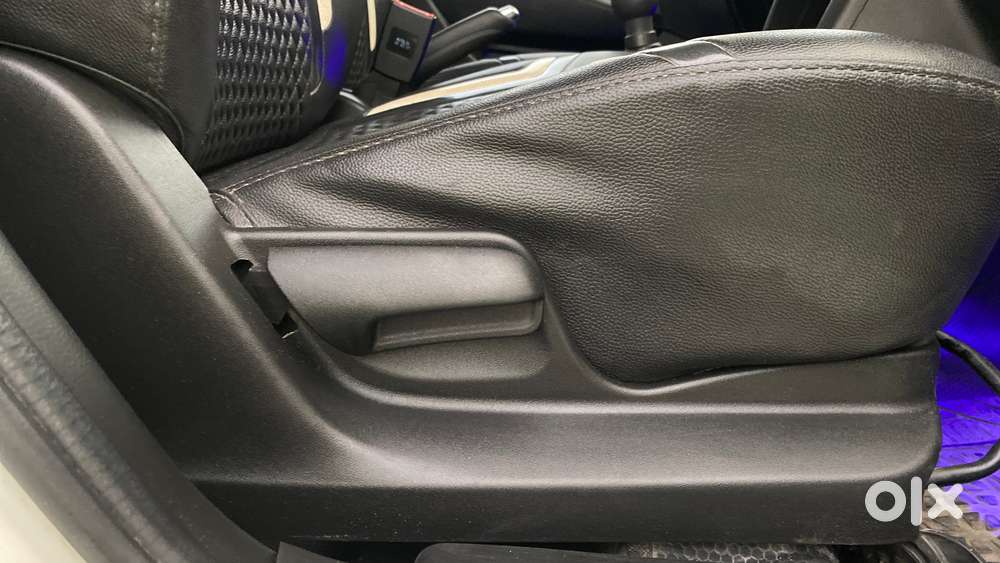 Maruti Suzuki Swift Vxi, 2017, Petrol