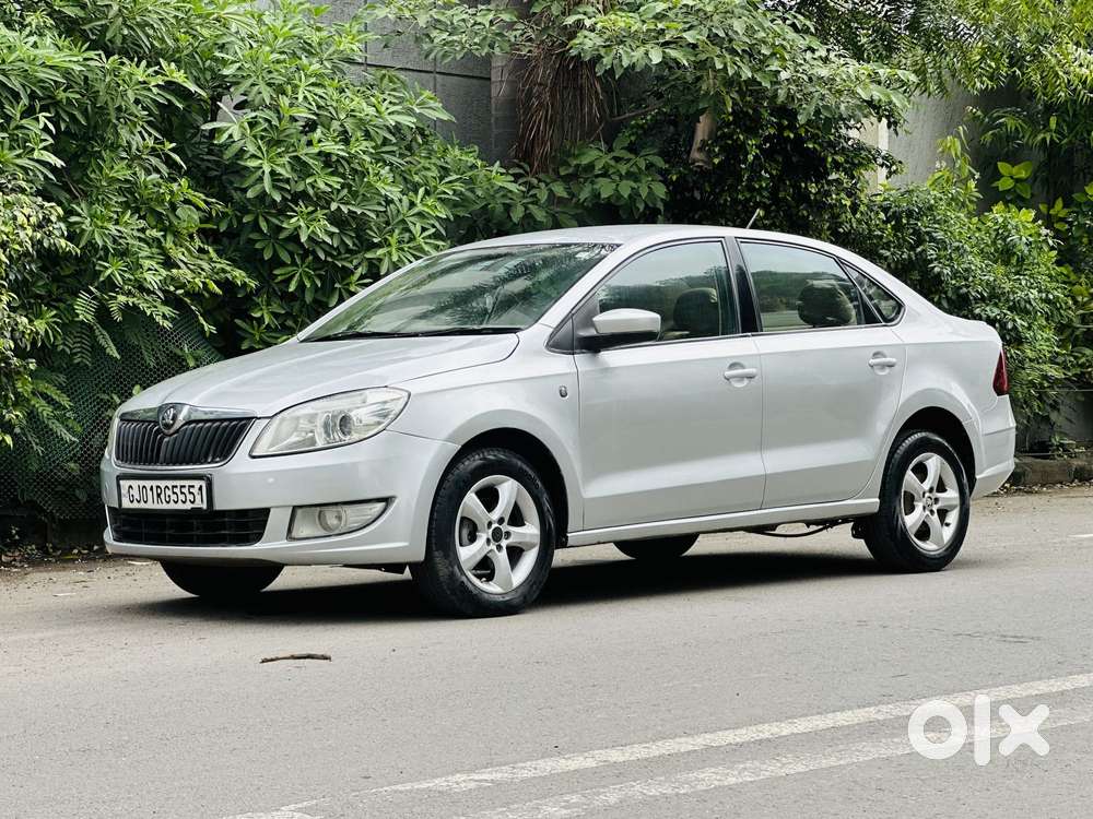 Skoda Rapid Elegance 1.6 Tdi Cr Manual, 2014, Diesel