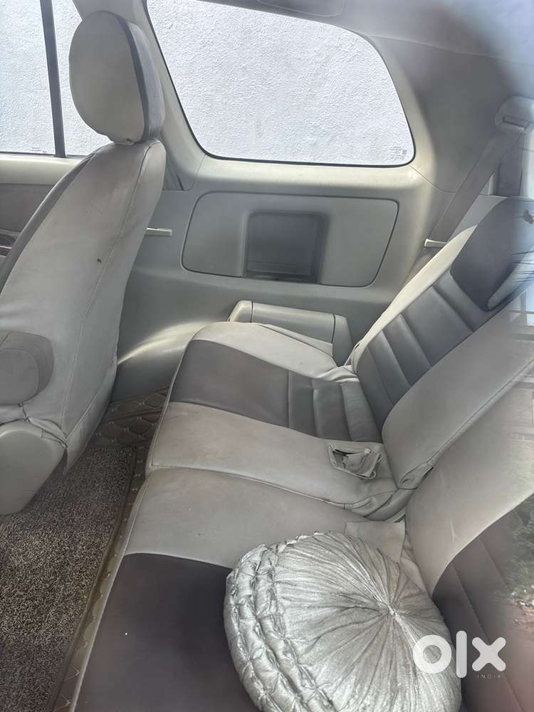 Toyota Innova Diesel 2012