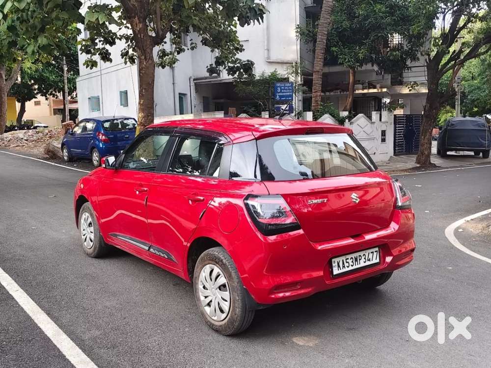 Maruti Suzuki Swift Vxi, 2025, Petrol