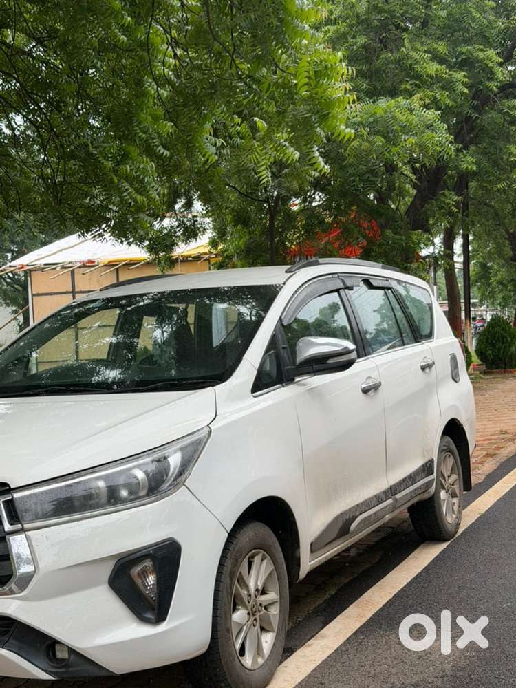 2017 Toyota Innova Crysta