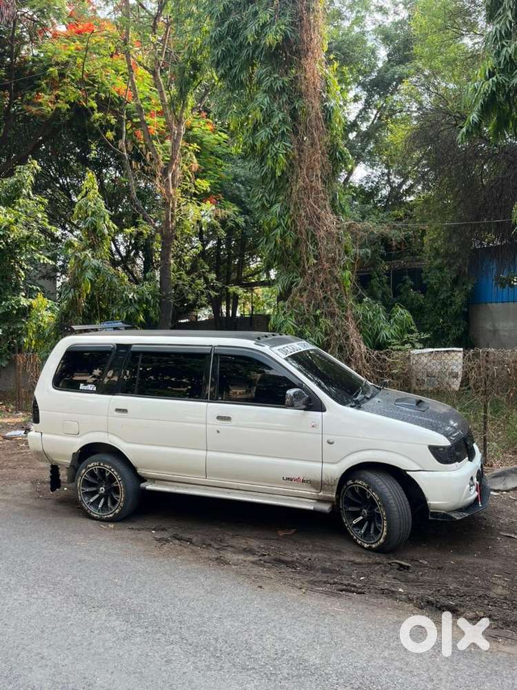 Chevrolet Tavera Fully Modified