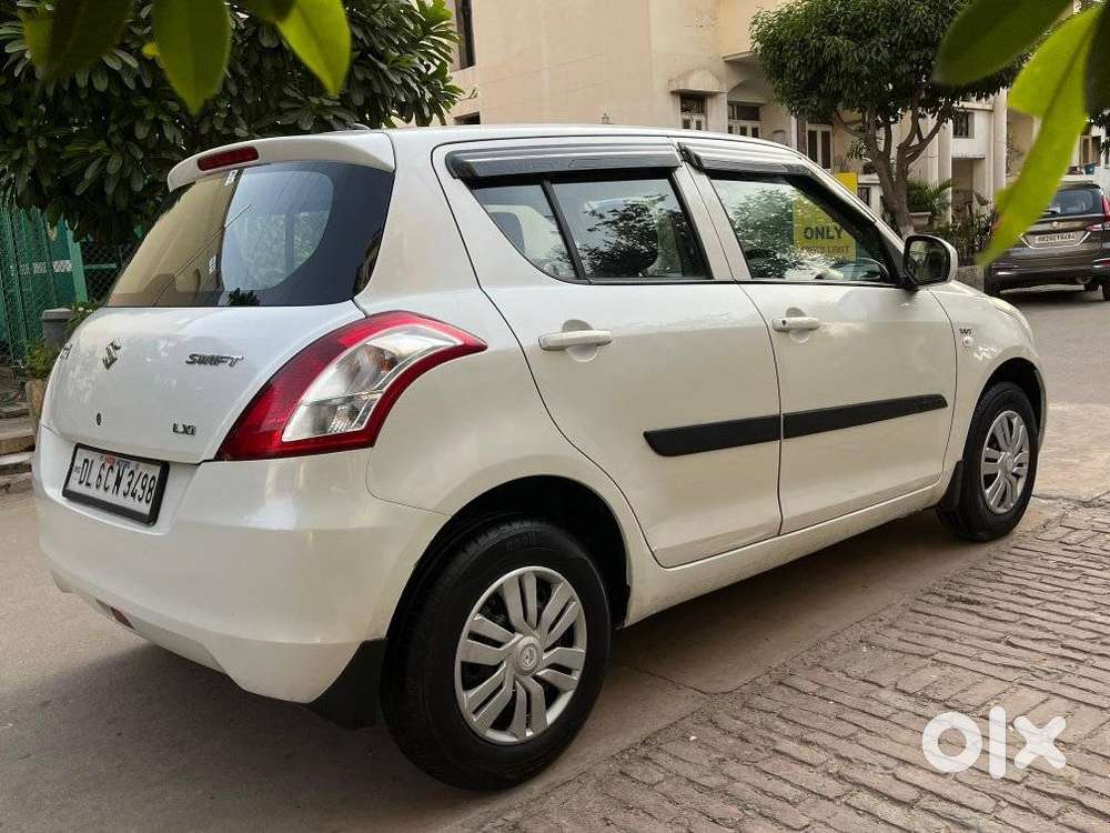 Maruti Suzuki Swift Lxi Optional-o, 2014, Petrol