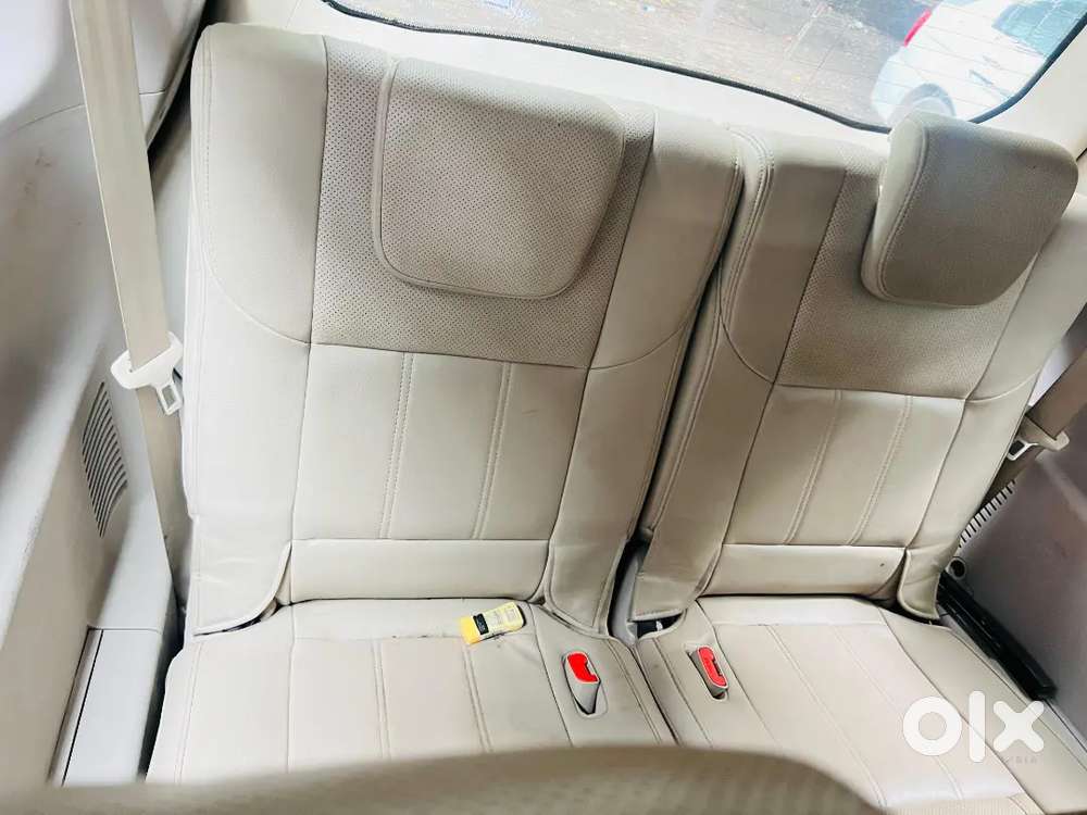 Mahindra Xuv500 2.2 W10 2017