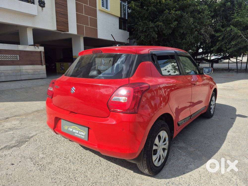 Maruti Suzuki Swift VVT VXI, 2022, Petrol