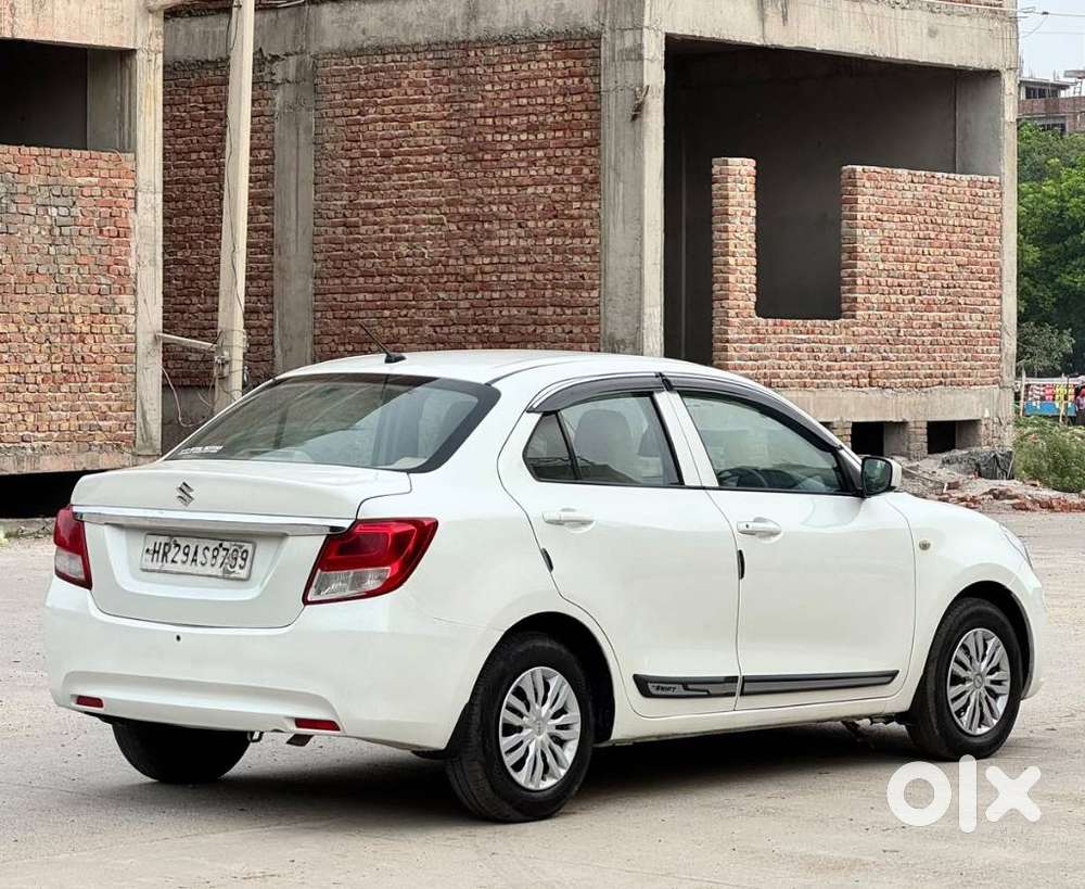 Maruti Suzuki Dzire 1.2 Vxi, 2019, Petrol