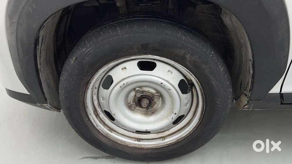 Nissan Magnite 1.0 Xe, 2022, Petrol