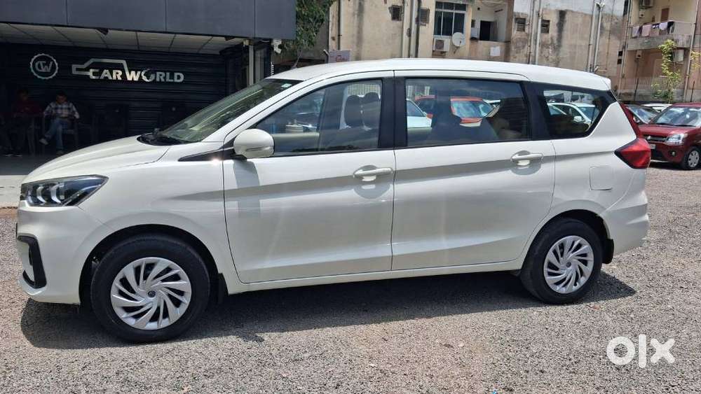 Maruti Suzuki Ertiga Vxi, 2023, Petrol