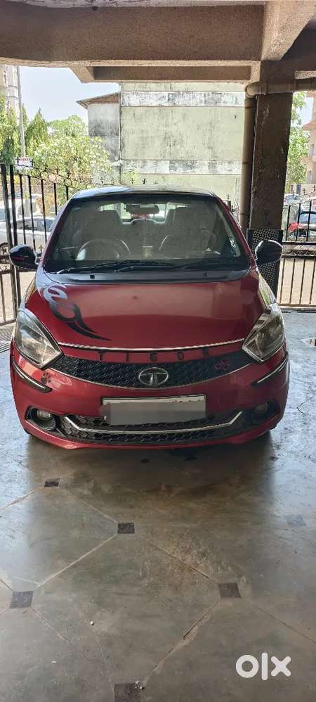 Tata Tigor Limited Edition Buzz Petrol