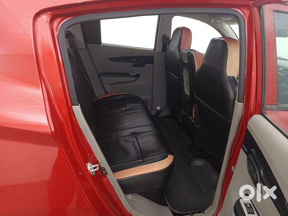 Mahindra Kuv 100 Mfalcon G80 K2, 2017, Petrol