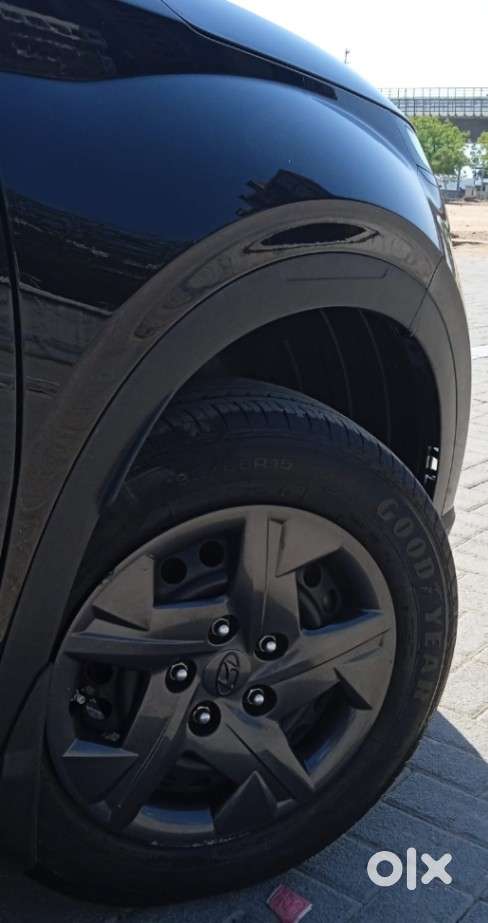 Hyundai Venue 1.2 S (o), 2024, Petrol