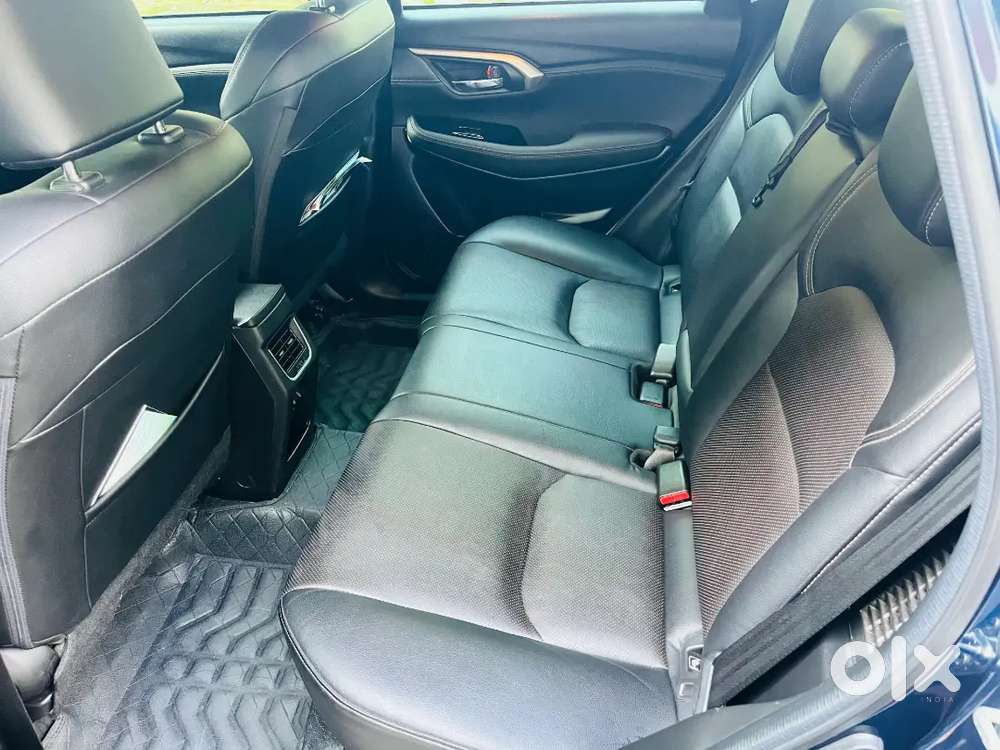 2023 Maruti Suzuki Grand Vitara Hybrid Car