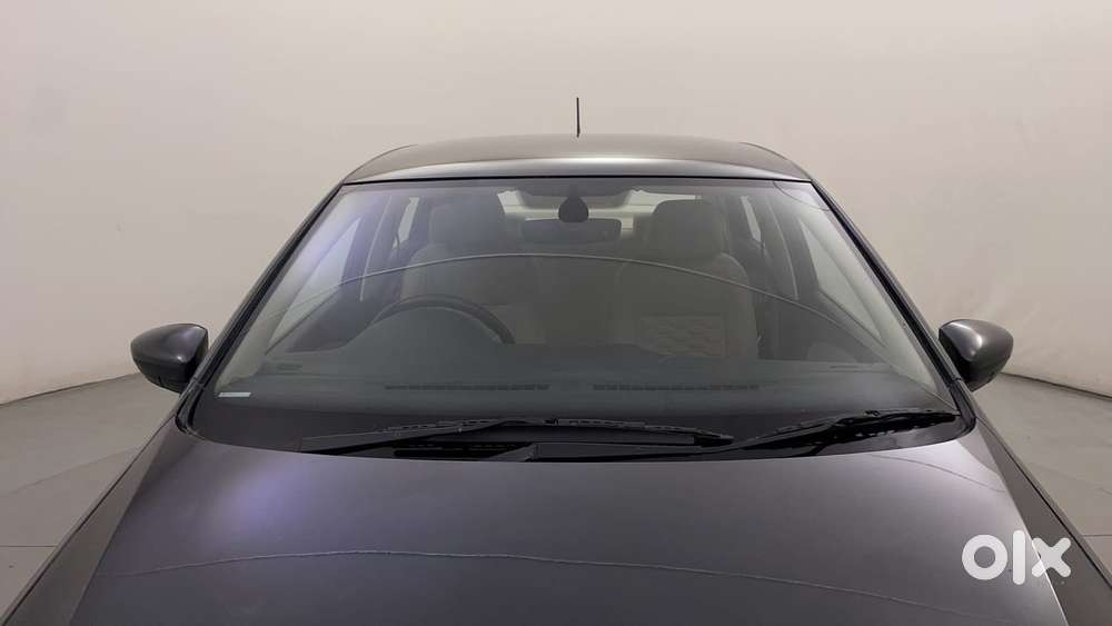 Volkswagen Ameo 1.5 Tdi Highline At 16 Alloy, 2019, Diesel