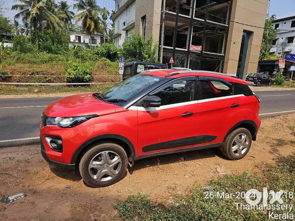 Tata Nexon Xm Petrol 2021