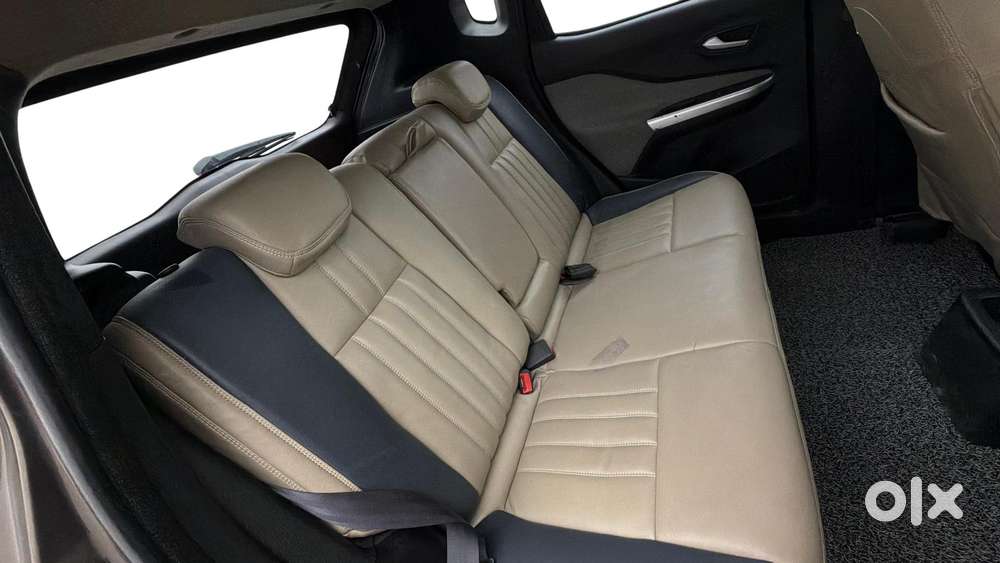 Nissan Magnite 1.0 Xv Turbo Cvt, 2022, Petrol