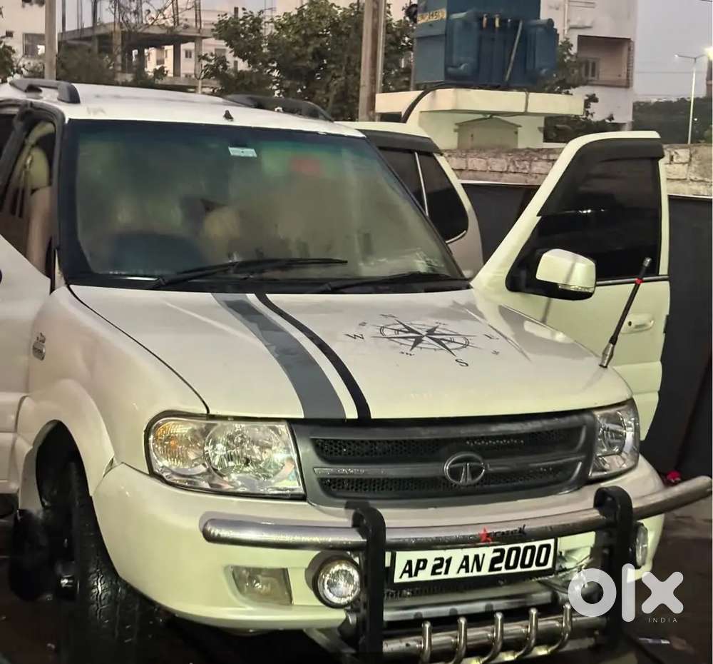 Tata Safari Dicor 2011
