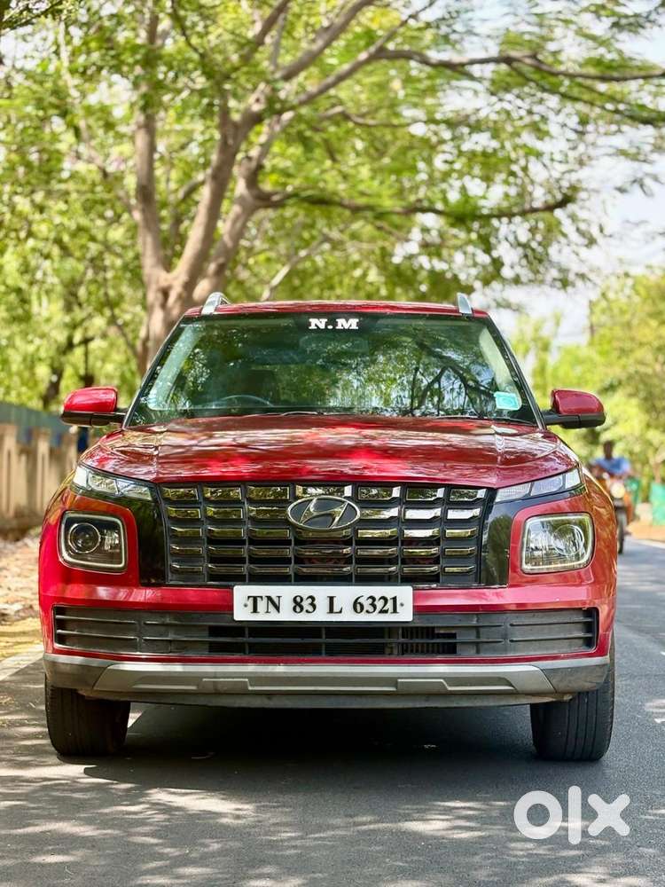 Hyundai Venue Sx Mt, 2023, Diesel