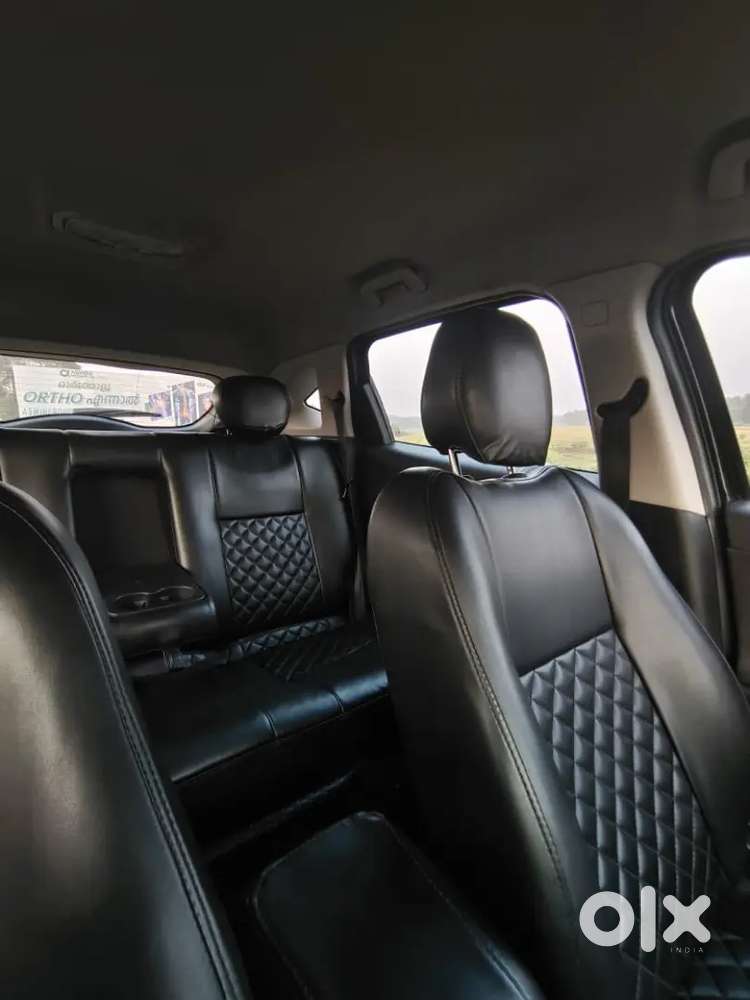 Tata Harrier Xt Dark 2020 Edition