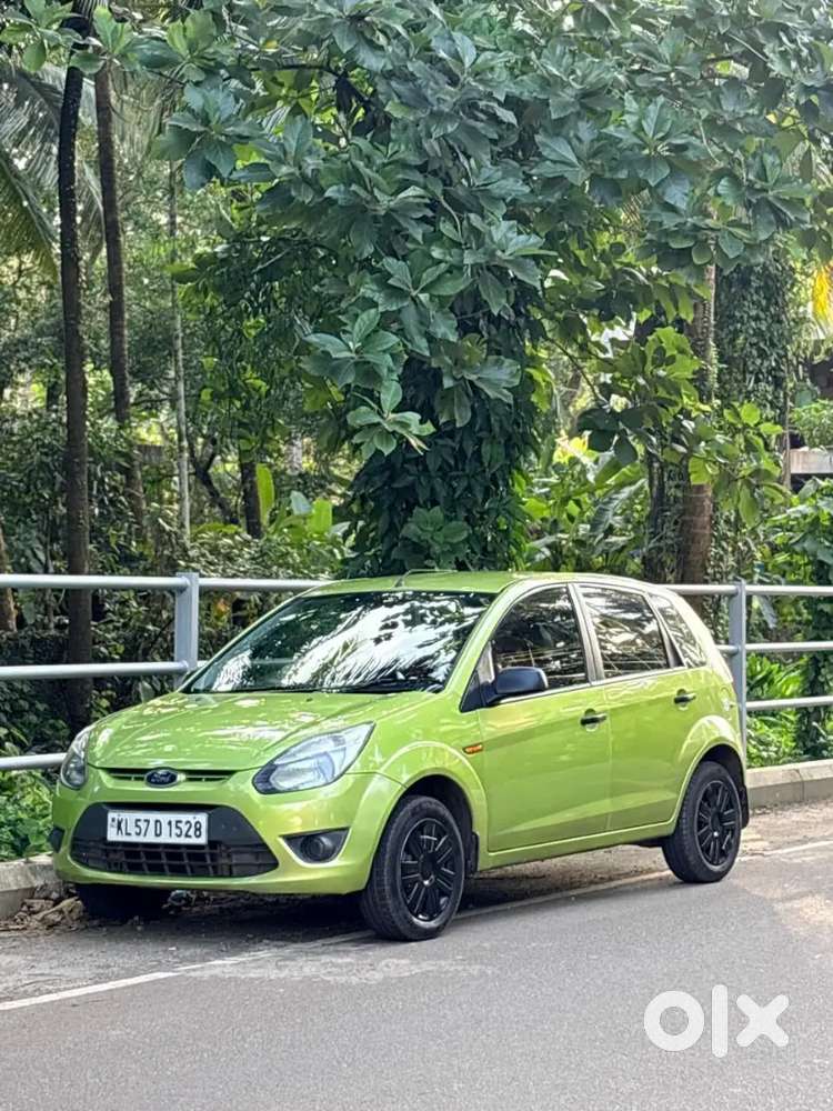 Ford Figo Petrol 2011