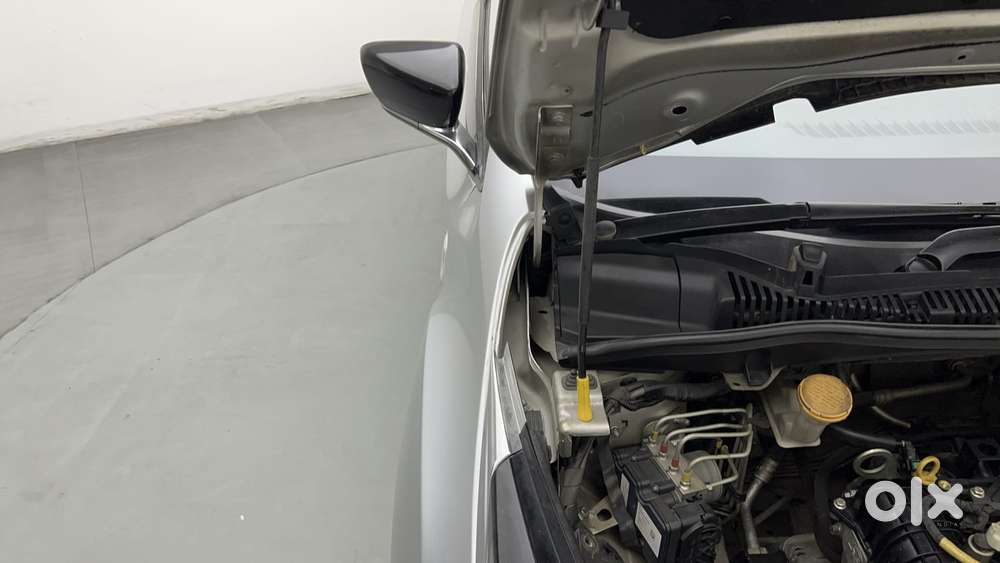 Tata Altroz Xz, 2020, Petrol