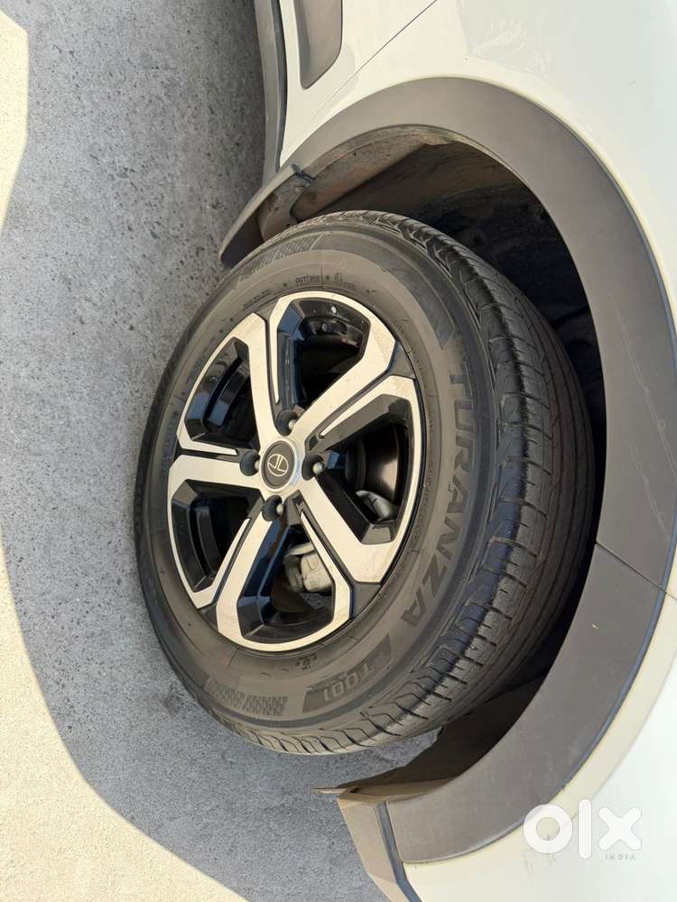 Tata Nexon 1.2 Revotron Xza Plus, 2023, Petrol