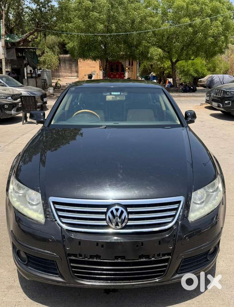 Volkswagen Petrol Automatic 2011