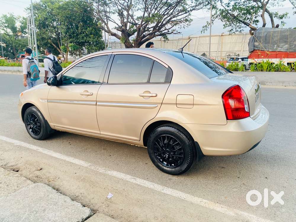 Hyundai Verna 2009 Petrol Manual