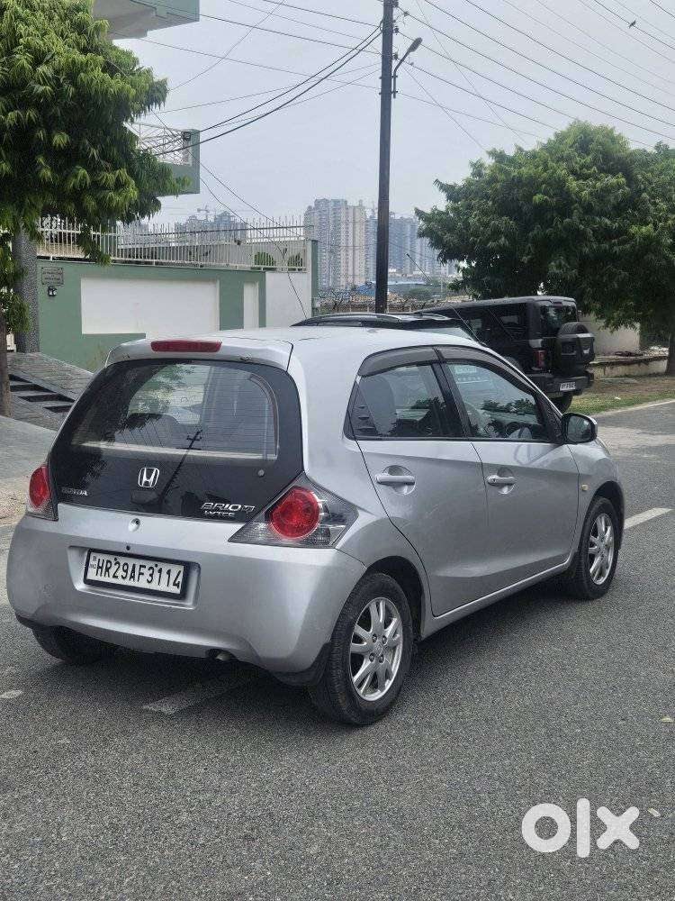 Honda Brio V Automatic, 2013, Petrol