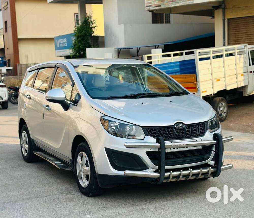 Mahindra Marazzo M2, 2019, Diesel