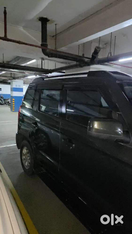 Mahindra Tuv 300 2017 Diesel Well Maintained