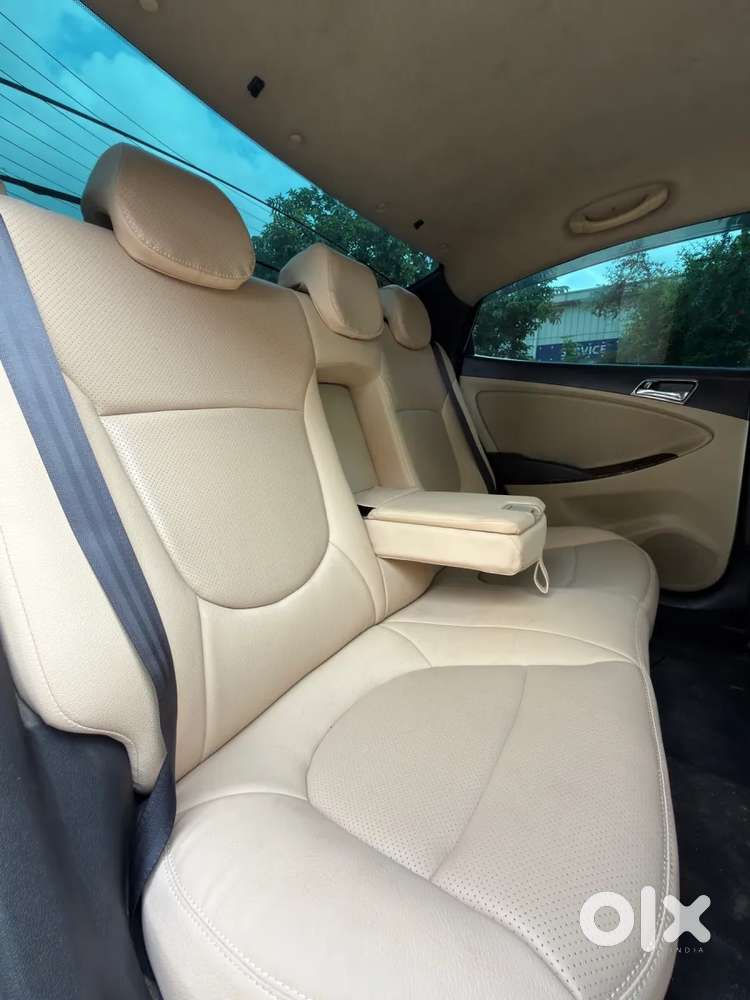 Hyundai Verna Fluidic 1.6 Vtvt Sx Opt, 2012, Petrol