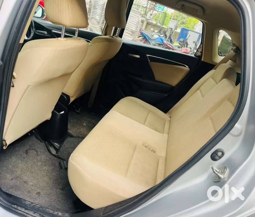 Honda Jazz V Cvt, 2017, Petrol