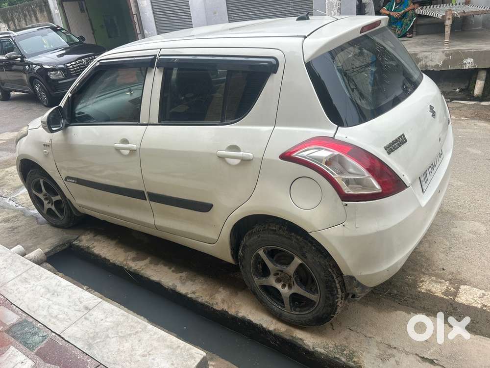 Maruti Swift Hybrid 2016