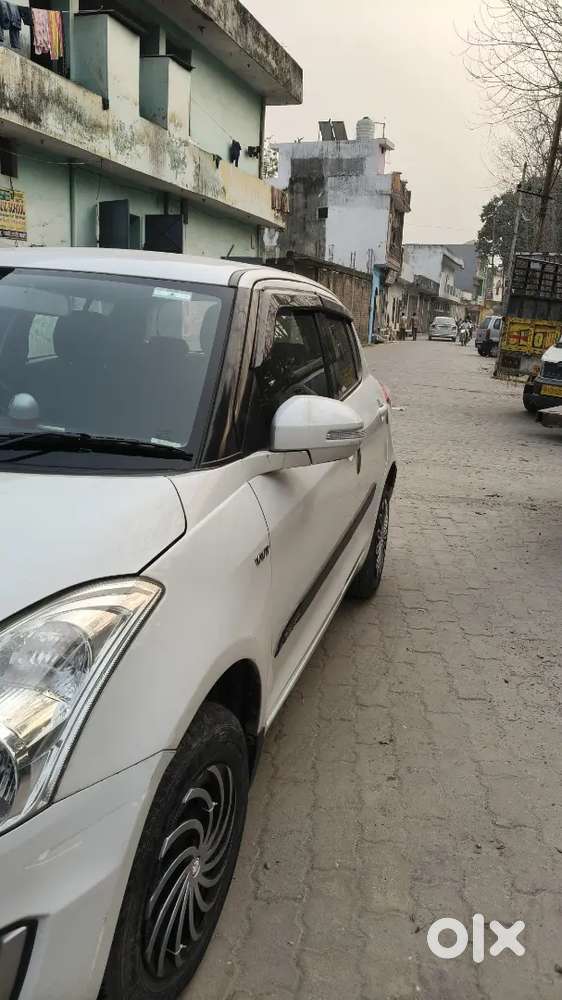 Maruti Suzuki Swift 2016 Petrol 68000 Km Driven