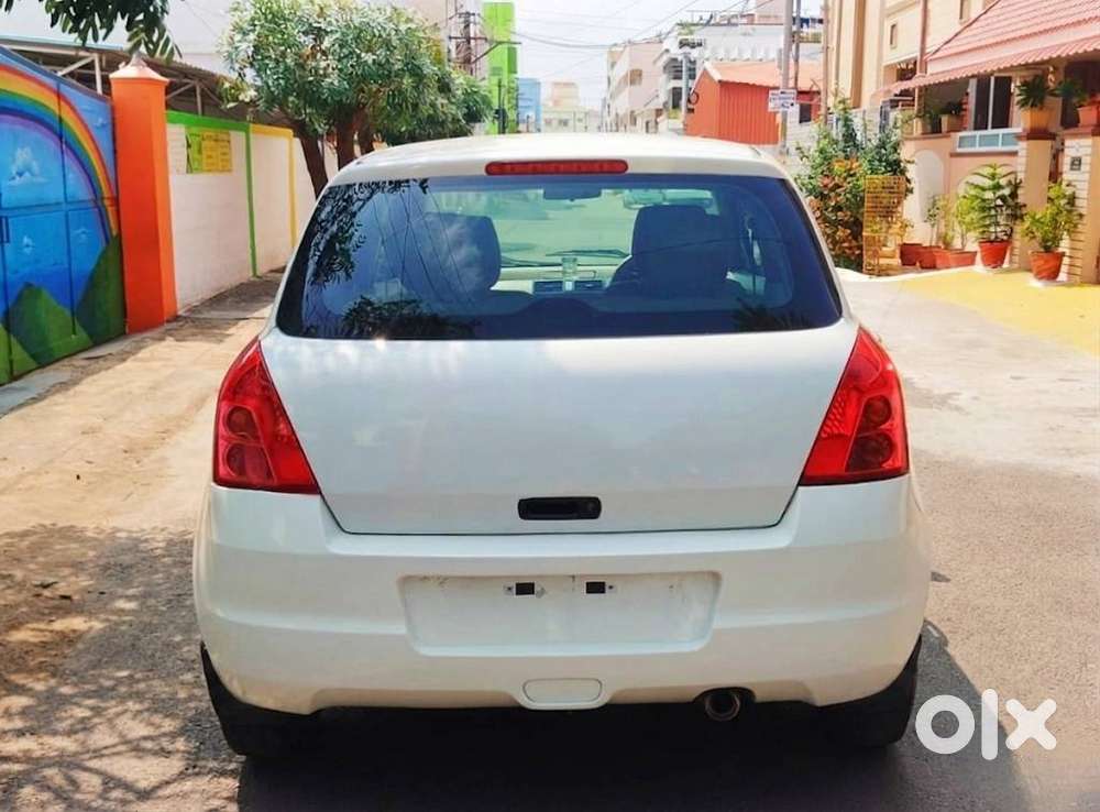 Maruti Suzuki Swift 1.2 Vxi (o), 2006, Petrol
