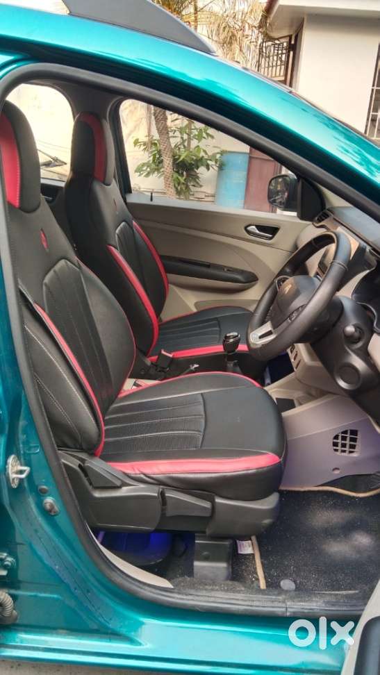 Renault Triber, 2025, Petrol