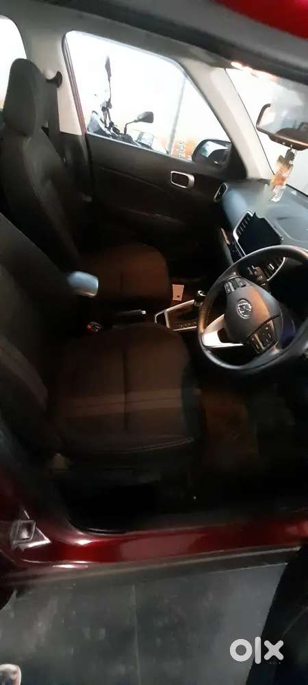 Hyundai Venue 2019 Petrol 68000 Km Driven