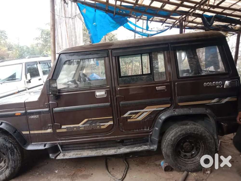 Mahindra Bolero Bs4 New Ceat Tayre