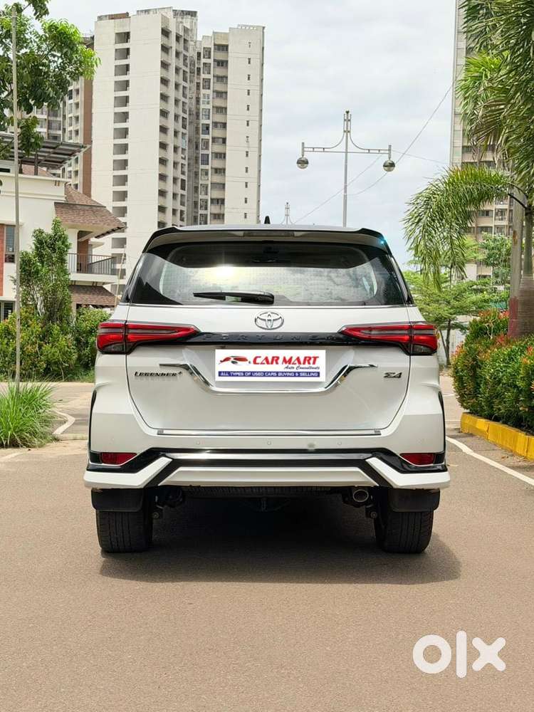Toyota Fortuner Legender 4x4 At 2.8, 2025, Diesel