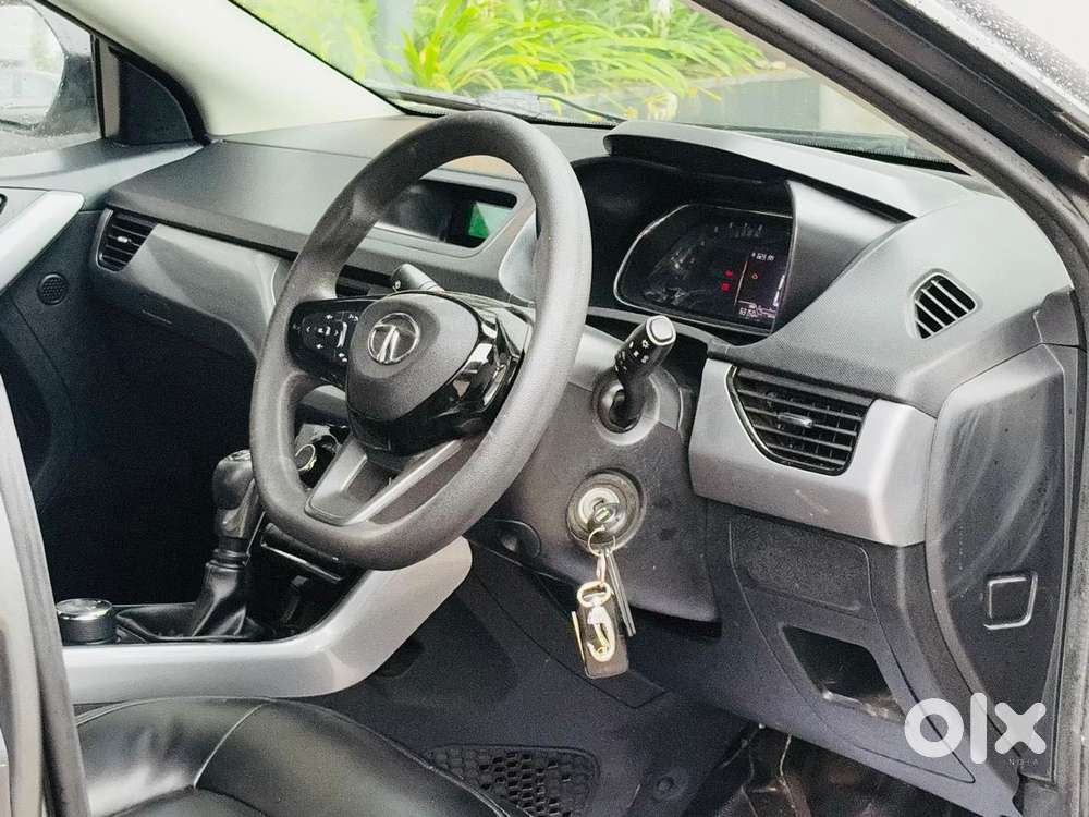 Tata Nexon 1.2 Revotron Xm (s), 2021, Petrol