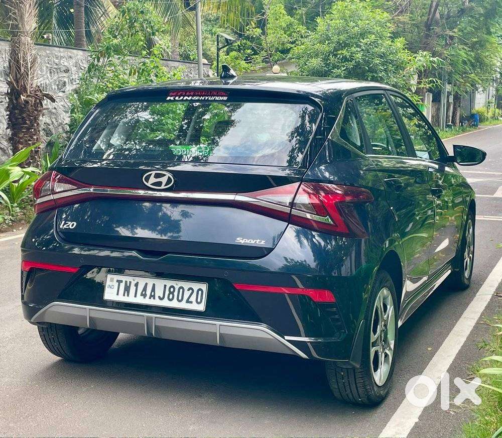 Hyundai I20 Sportz 1.2 Ivt, 2024, Petrol