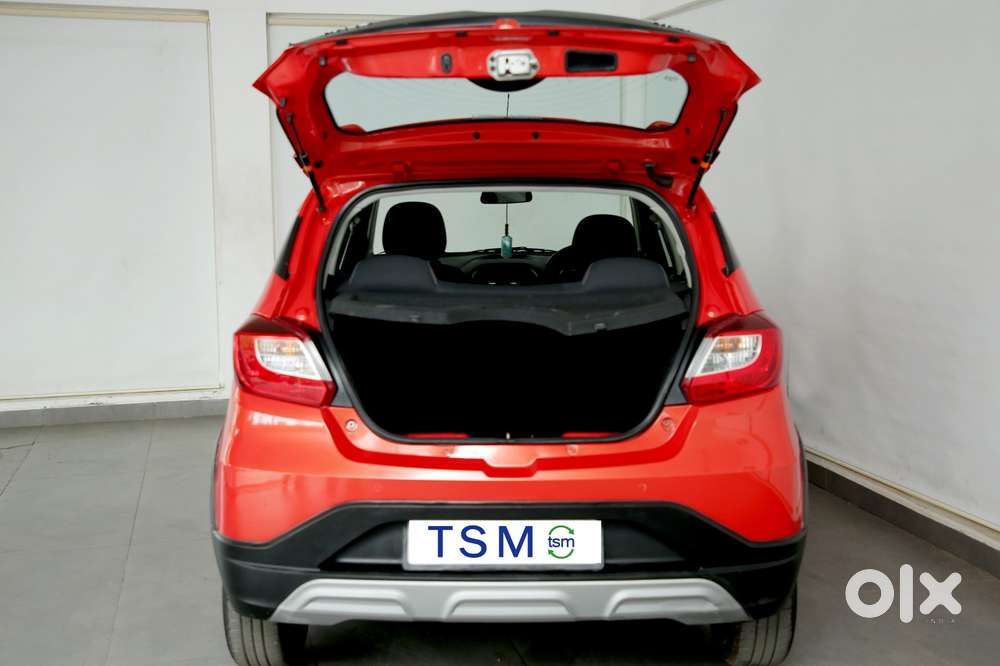 Tata Tiago 1.2 Revotron Xza, 2022, Petrol