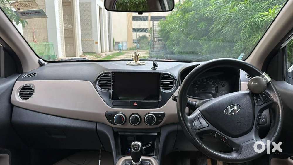 Hyundai Xcent 2015