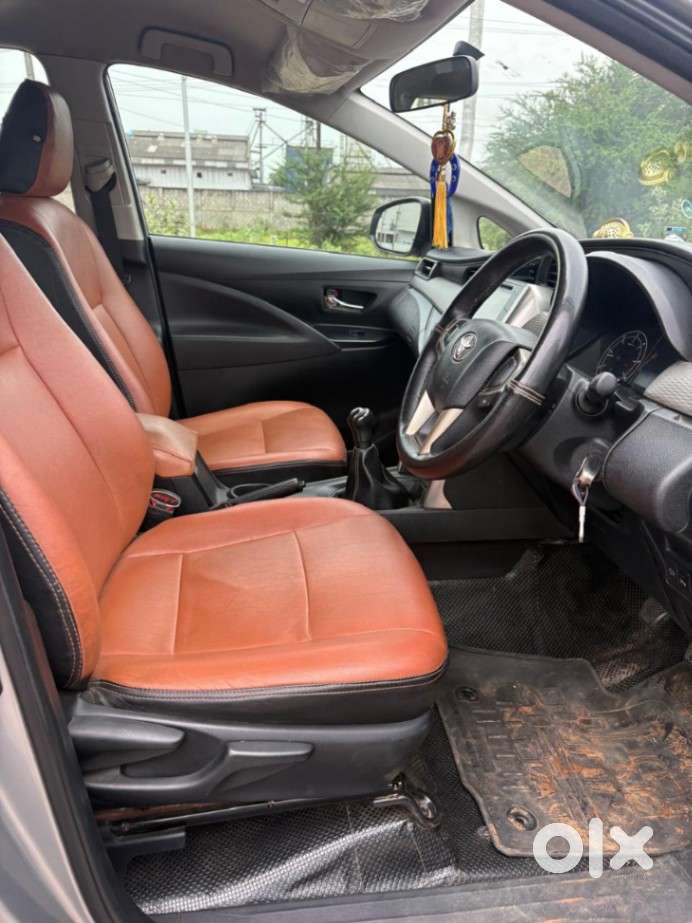 Toyota Innova Crysta [2020-ongoing] 2.4 Gx 8 Str, 2020, Diesel