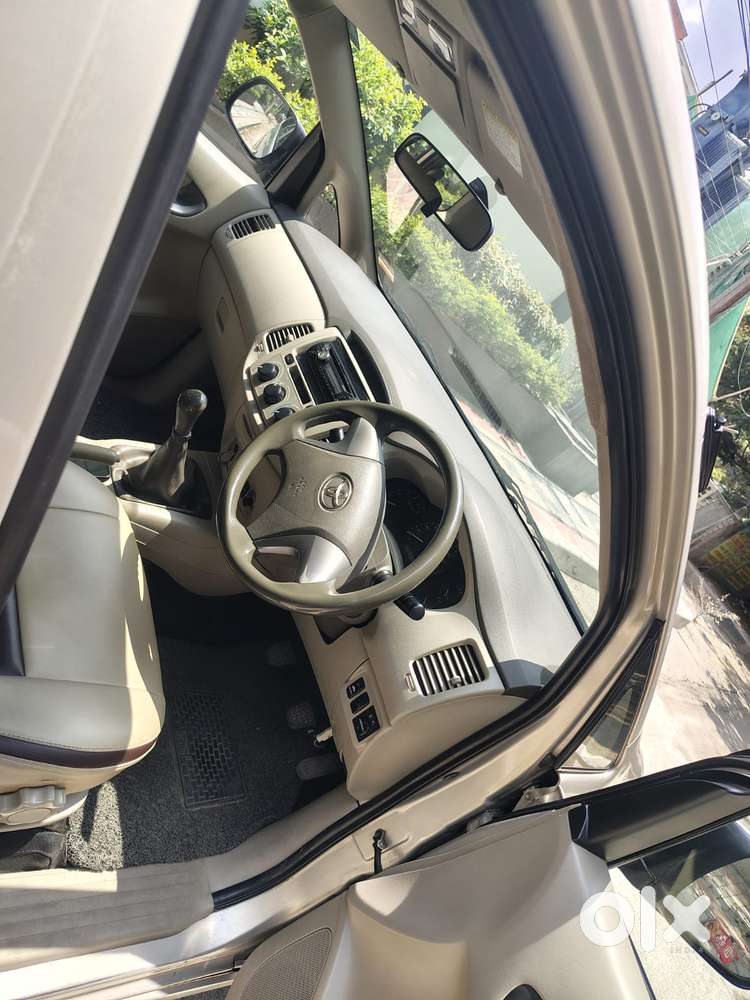 Toyota Innova 2.5 Gx 7 Seater Bs Iv, 2013, Diesel