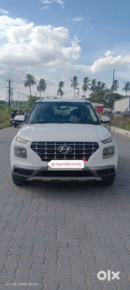 Hyundai Venue Sx (o) Mt 1.5 Diesel, 2020