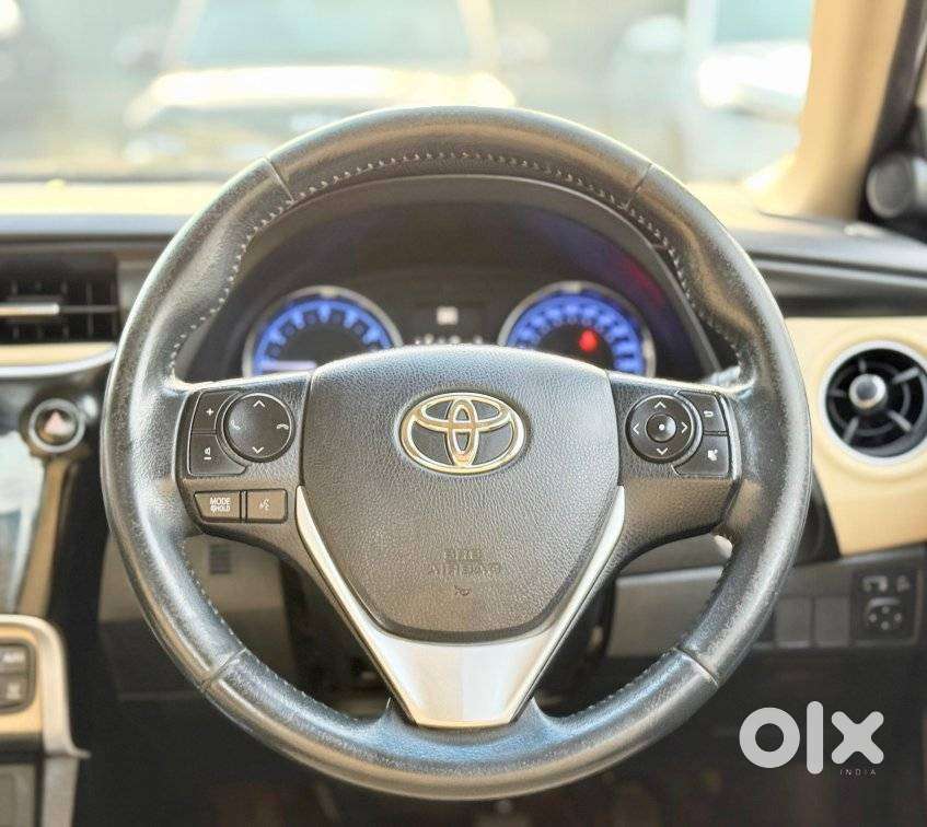 Toyota Corolla Altis 1.8 Gl, 2019, Petrol