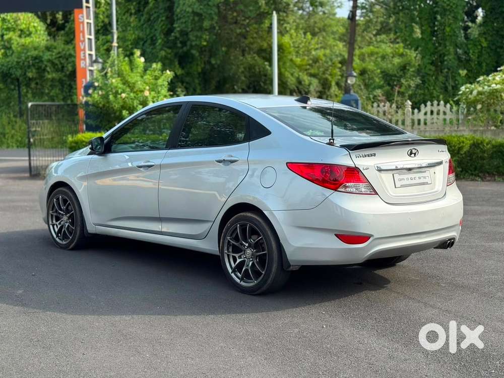 Hyundai Verna Diesel Manual 2012