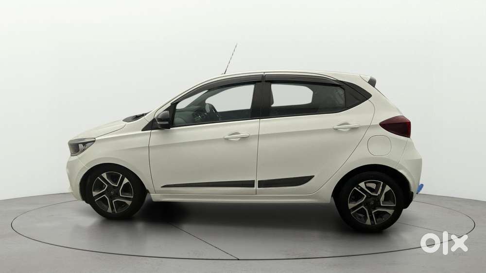 Tata Tiago Xza Plus, 2020, Petrol